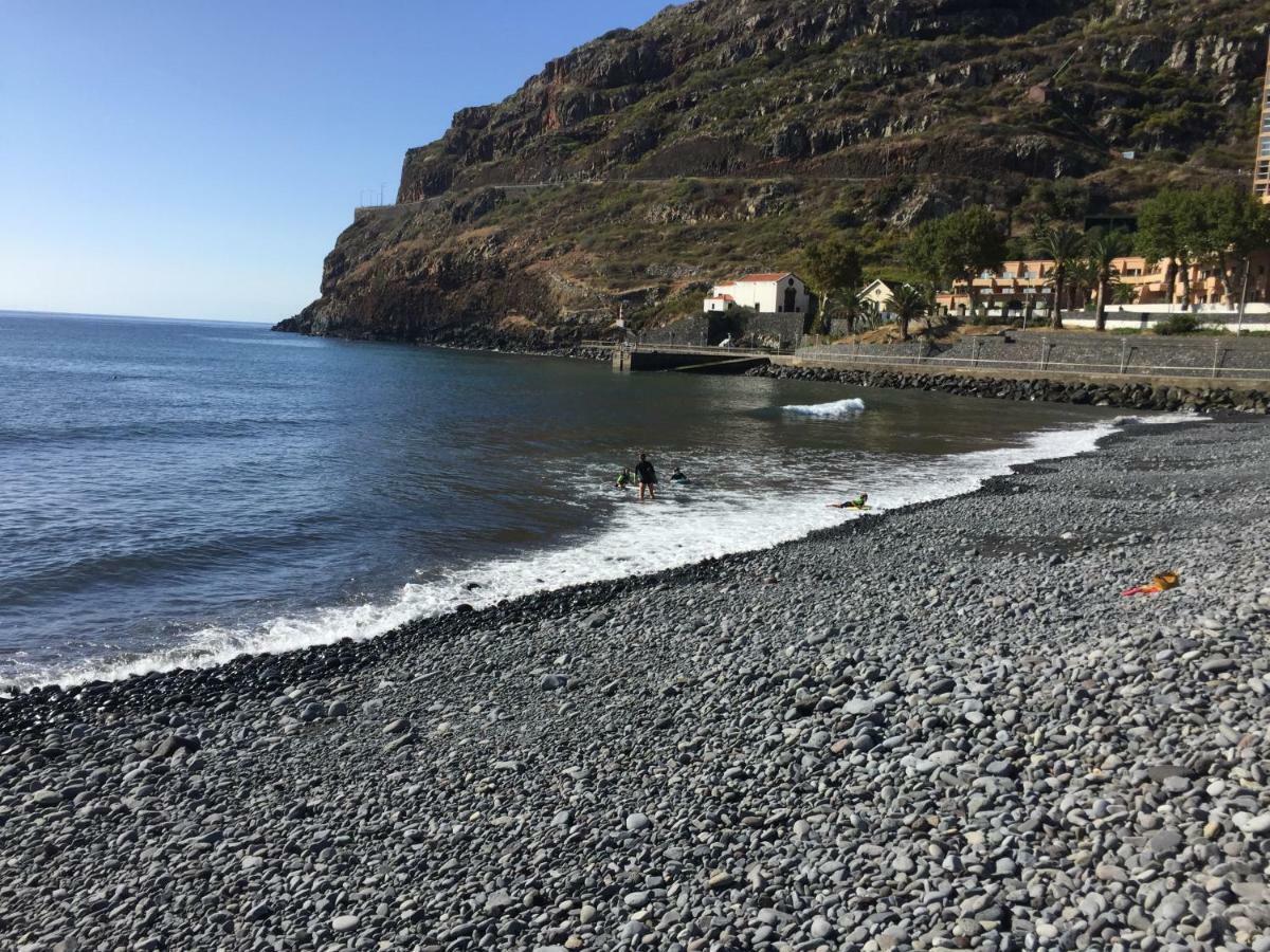 Apartment Machico Near The Beach Exterior photo